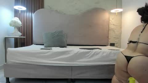 pamelabonnet_mml online show from 12.14.25