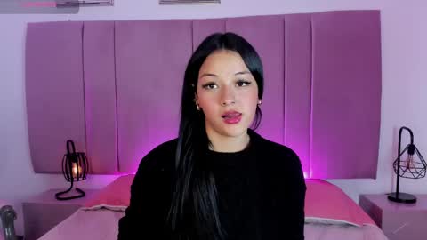 Snapshot of pamelaevans__ chatting on 12.27.24 PamelaEvans online show from 12.27.24