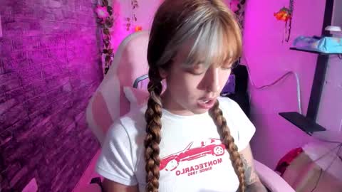 pamelajhonsom online show from 02.05.26