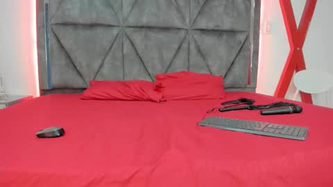 Pamela online show from 10.11.25