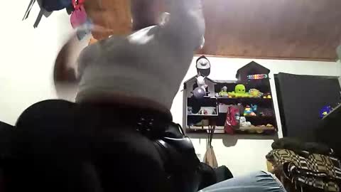 Snapshot of pammeladirtxxx chatting on 11.02.25 pammela and cristina online show from 11.02.25