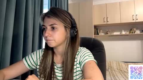 Snapshot of pamulahallquist chatting on 07.11.26 Lia online show from 07.11.26