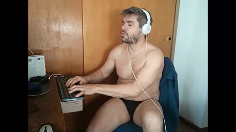 Pancho Madrid online show from 09.30.25