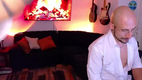    online show from 04.22.26