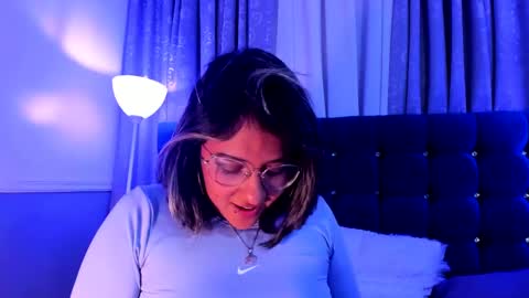 Snapshot of pandoracherry chatting on 01.09.25 Pandora online show from 01.09.25