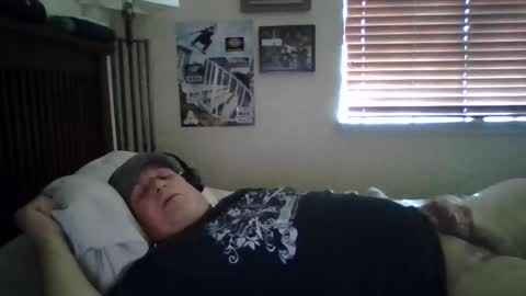 panos online show from 04.16.26