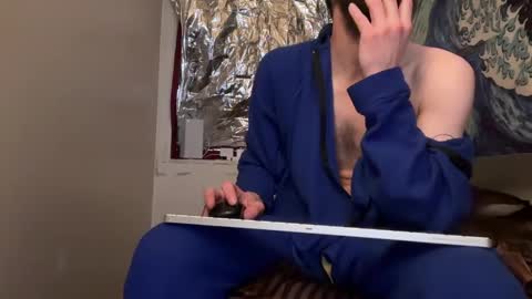 PantsLessTraveler online show from 02.11.26