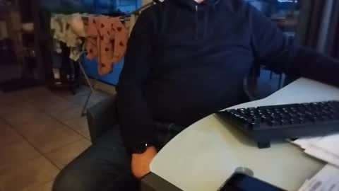 Snapshot of pantyrafke chatting on 10.21.25 pantyrafke online show from 10.21.25