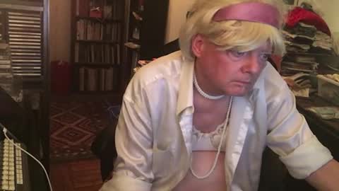 Pantyvioletlace online show from 12.21.25