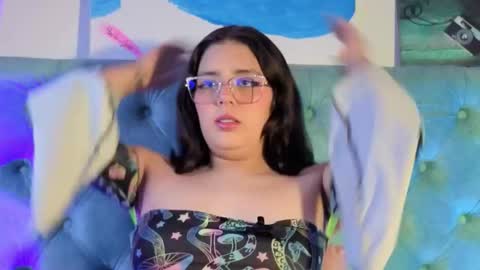 Paola Lyon online show from 03.17.26