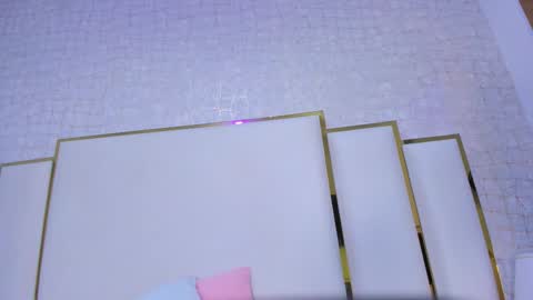 Paola  online show from 09.30.25