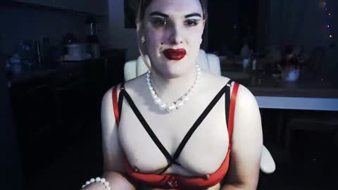 Snapshot of paoladoll chatting on 12.12.24 Sarina Williams online show from 12.12.24