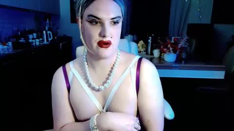 Sarina Williams online show from 01.06.26