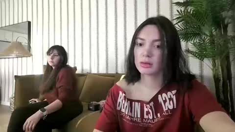 Paola Hard online show from 01.12.26