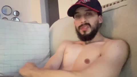 papicubano_guapo23cm online show from 02.15.26