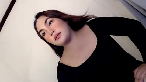 Snapshot of papigoddesslover chatting on 12.16.25 Fina Dwarf online show from 12.16.25