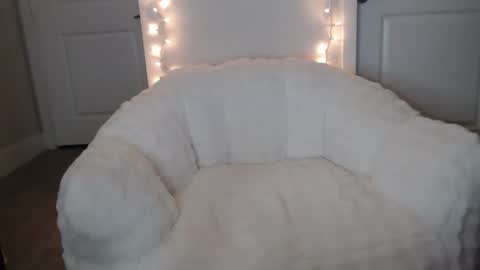  -- New Videos Down Below online show from 03.10.26