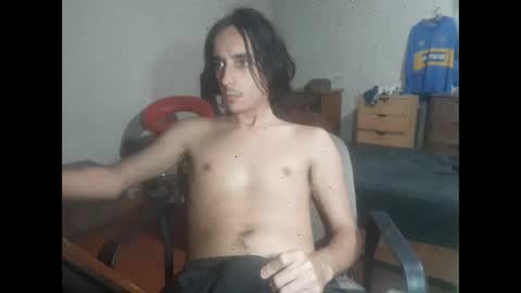 Snapshot of papito20cm chatting on 12.22.24 Lau online show from 12.22.24