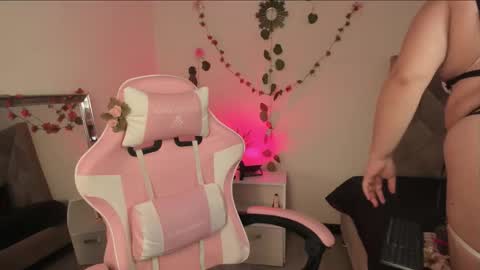 Paprika online show from 11.22.25