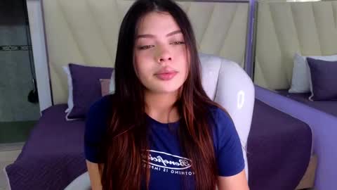 Snapshot of paradise_doll_s chatting on 02.14.25 Amy and my doll online show from 02.14.25