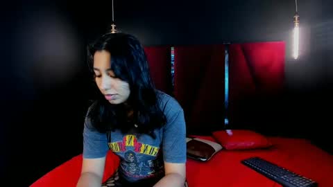 paranoidtemptaion_ online show from 02.17.25