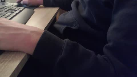 Sascha online show from 10.17.25