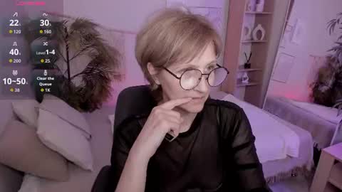 Paris online show from 07.09.26