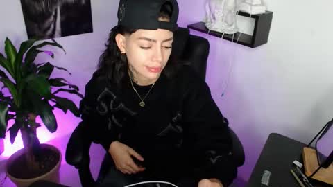 Paris D angelo online show from 02.03.26