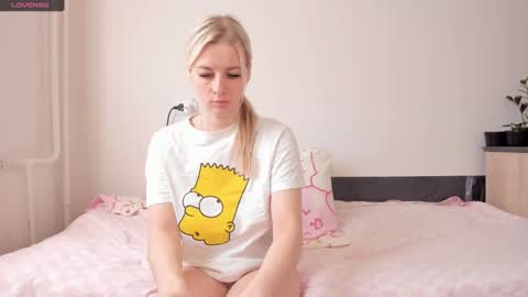 Snapshot of paris_hilt_on chatting on 01.24.25 Sasha online show from 01.24.25