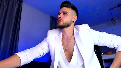 Paris online show from 11.29.25