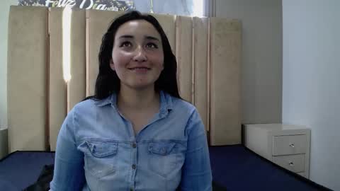 kitty online show from 11.23.25