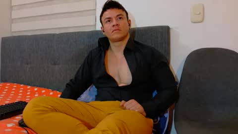 Mark Paris online show from 09.12.25