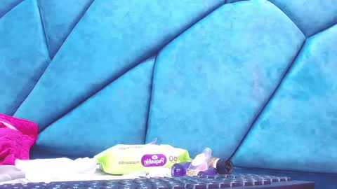 paris_squirtt online show from 01.10.25