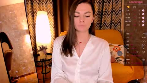 Snapshot of parisjackson_ chatting on 05.17.26 Paris online show from 05.17.26