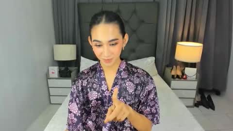 parismilker online show from 01.13.26