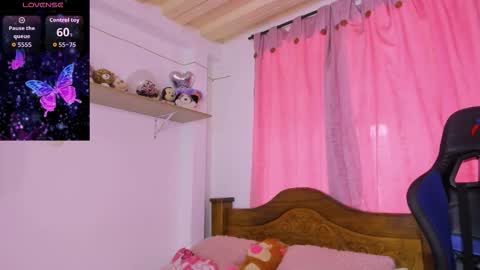 Paris online show from 10.23.25