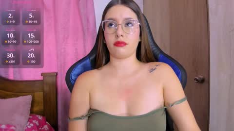 Paris online show from 11.21.25