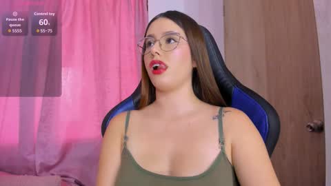 Paris online show from 11.28.25