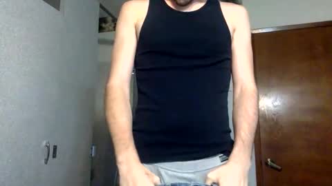 Snapshot of parker_amos chatting on 10.23.25 Parker online show from 10.23.25