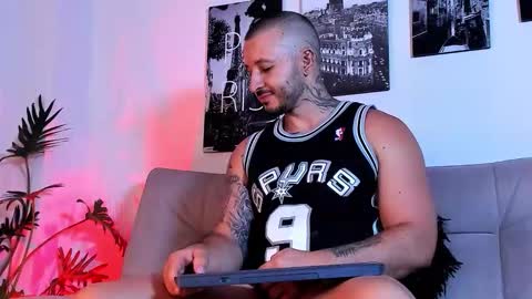 parker lavine online show from 10.25.25