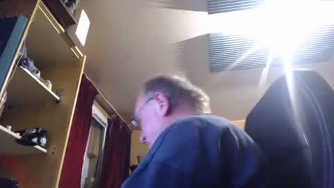 pascal88881 online show from 10.22.25