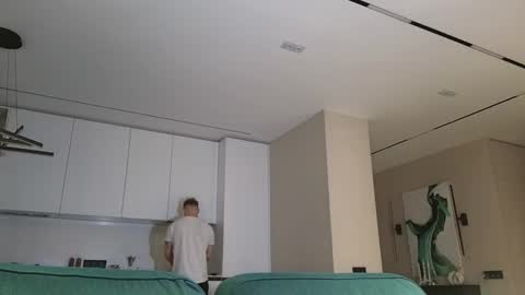 Pashka online show from 09.18.25