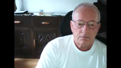 Snapshot of pat5057 chatting on 05.02.26 Master Bates online show from 05.02.26