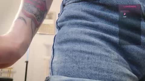  off - Tuesday and wednesdayfriday online show from 12.19.25