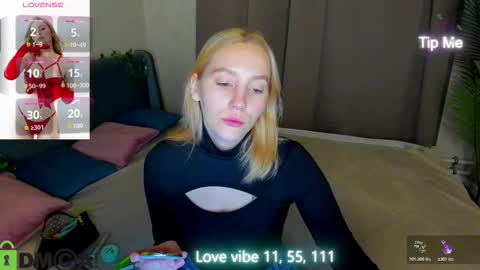 patr1cia_hart online show from 12.17.25