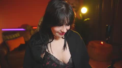 Snapshot of patricia_bennett chatting on 03.08.25 Patricia online show from 03.08.25