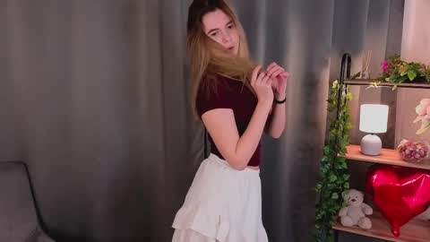 Mia online show from 02.21.26