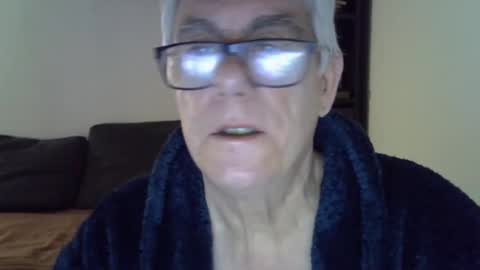 Snapshot of patrick5275 chatting on 02.01.25 patrick5275 online show from 02.01.25