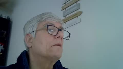 Snapshot of patrick5275 chatting on 02.28.25 patrick5275 online show from 02.28.25