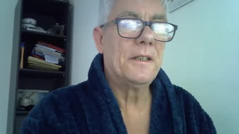 Snapshot of patrick5275 chatting on 03.06.25 patrick5275 online show from 03.06.25